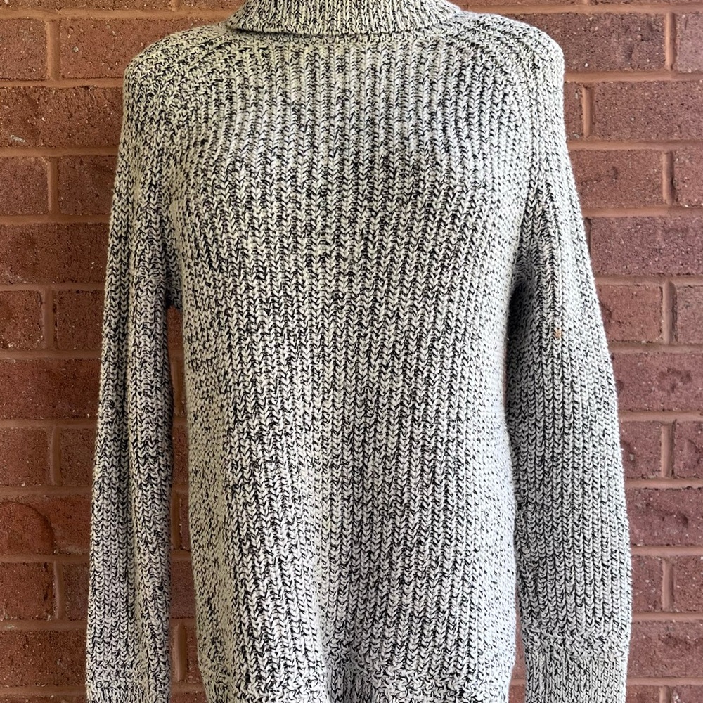 *You Are FALLbullous 🍁Roots Cabin Sweater
